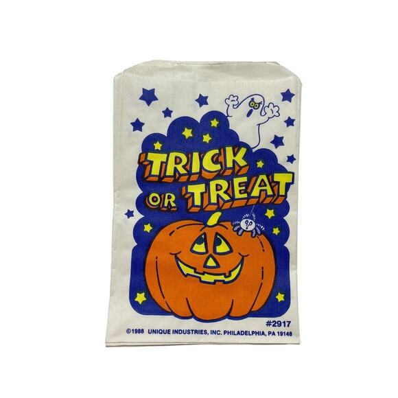 Vintage Halloween Trick or Treat Bags - Set of 30 - 1988 Unique Industries #2917 - Picture 1 of 5
